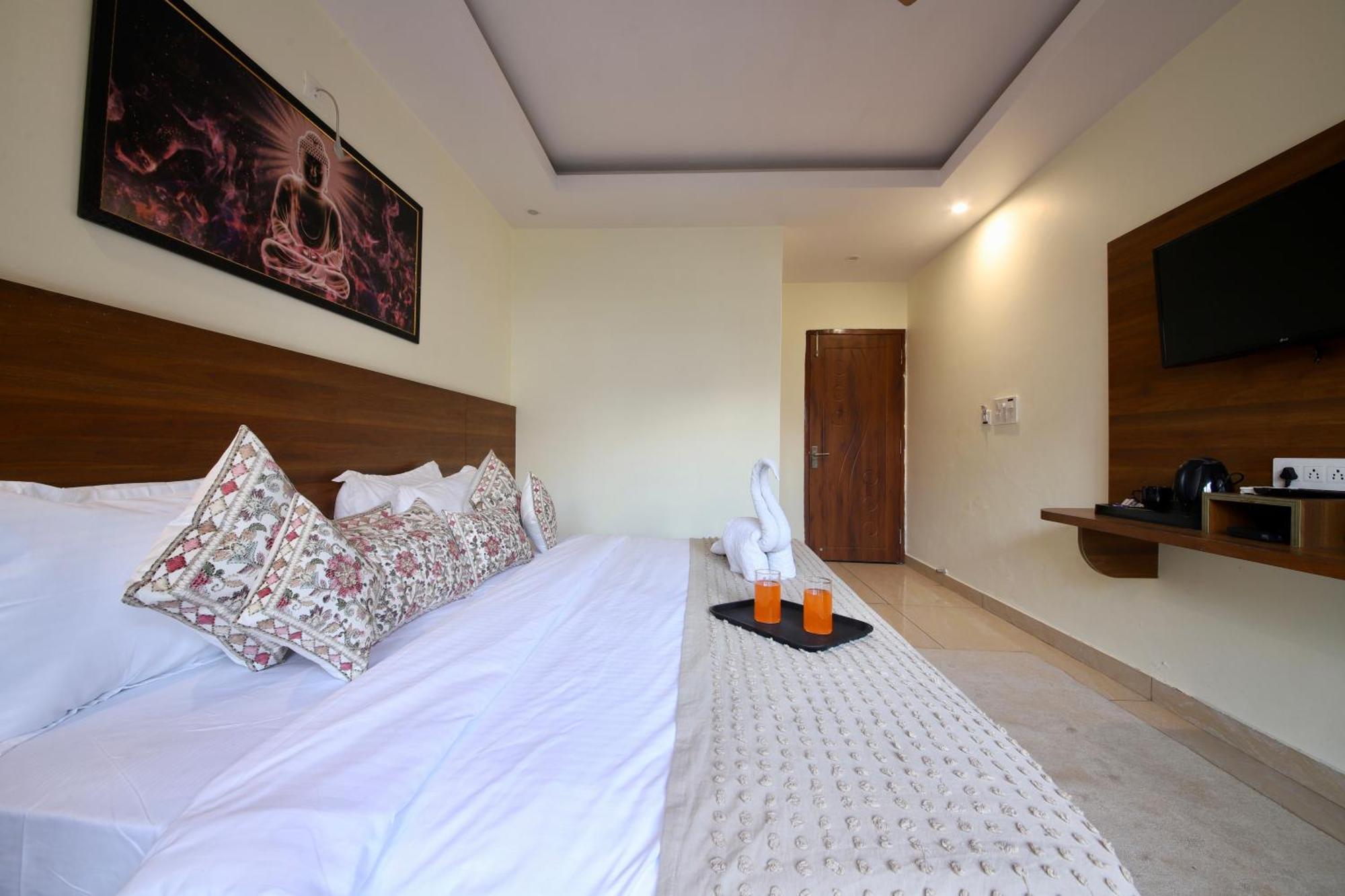 Perfect Stayz Premium Forest Valley Near Waterfall Rishikesh Exterior photo